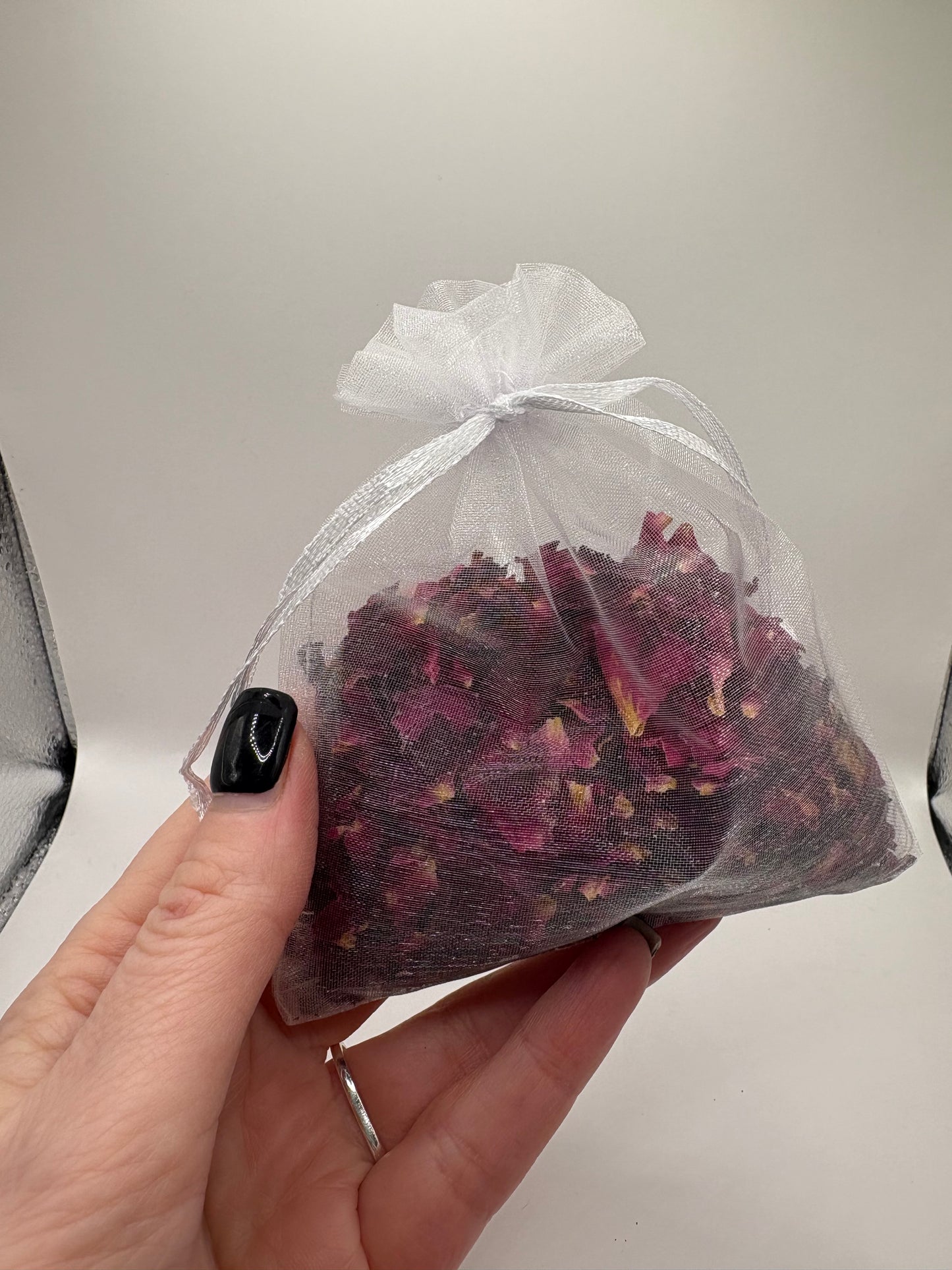 Valentines Crystal Gift Box/ Valentines Gift Box/ Valentines Gift Ideas/ Valentines / Rose Quartz Gift Boxes/ Healing Crystals/ Crystals UK