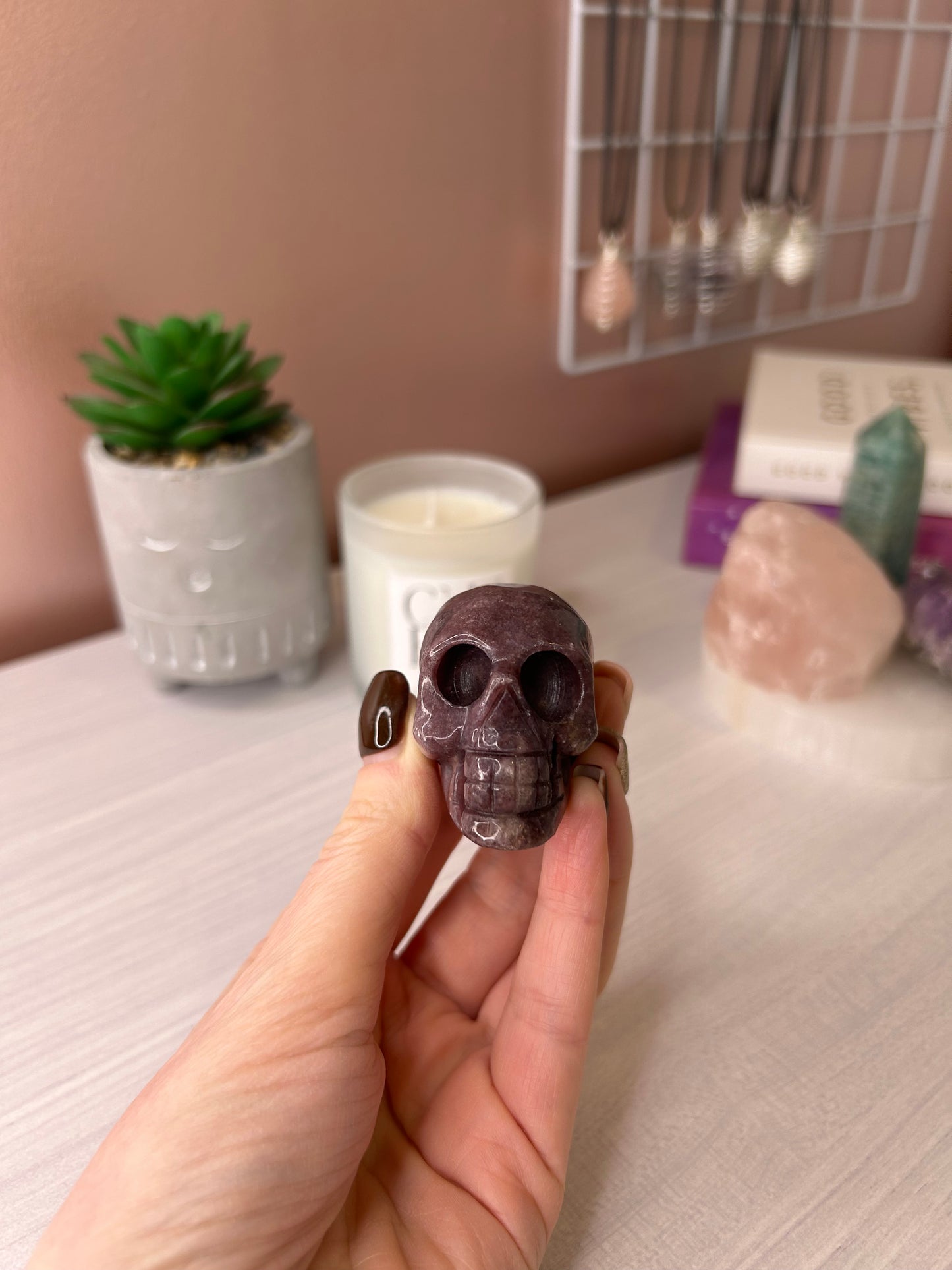 Lepidolite skull carving/ Lepidolite Crystal/ Lepidolite carving