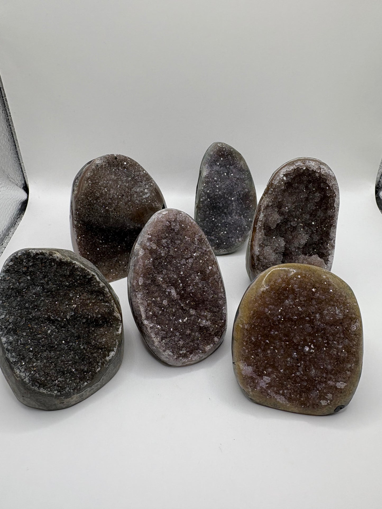 Amethyst Druzy Cutbases/ Amethyst Cutbases / Amethyst Cutbase / Amethyst/ Healing Crystal/ Crystals UK/ Amethyst Druzy/ Natural Amethyst