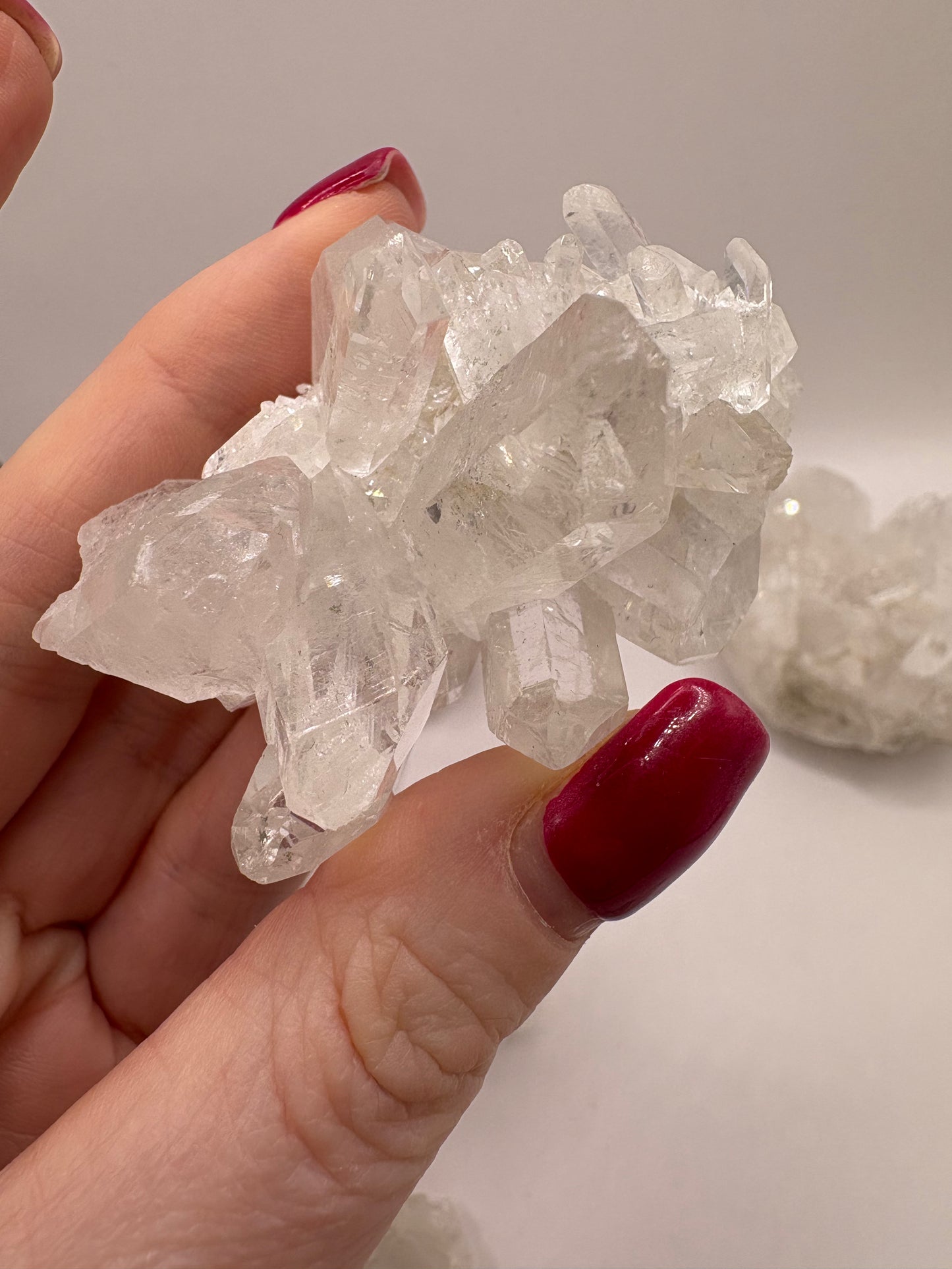 Clear Quartz Clusters/ Clear Quartz Crystals/Clear Quartz Crystal/Clear Quartz/ Natural Clear Quartz