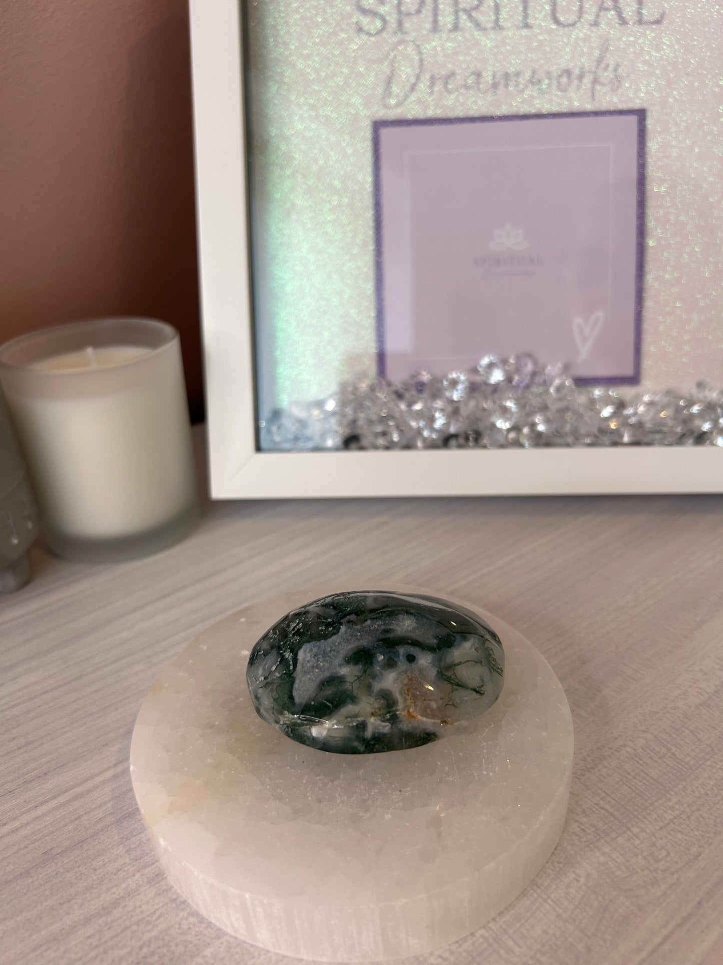 Moss Agate Palmstone/ Moss Agate Crystal