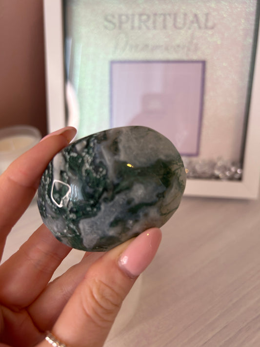 Moss Agate Palmstone/ Moss Agate Crystal