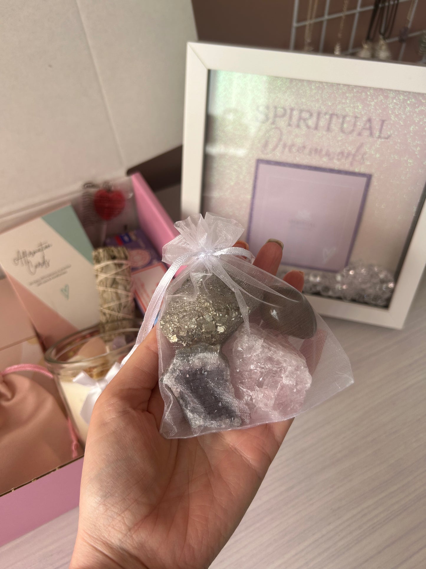 Manifestation Box/ Manifestation Gift Box/ Manifestation Journal/ Manifestation/ Gift Boxes/ Healing Crystals/ Crystals UK