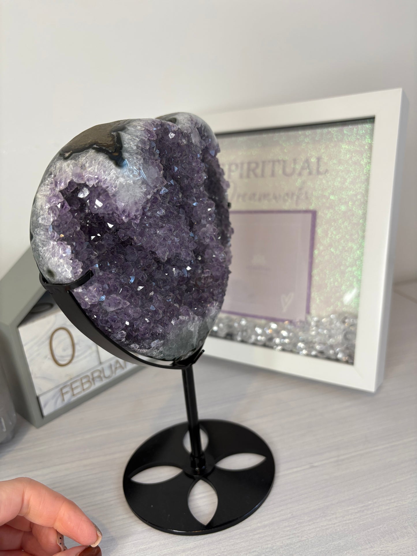 Amethyst Heart/ Amethyst Heart Carving/ Amethyst Crystal/ Amethyst/ Healing Crystal/ Crystals UK/ Amethyst Druzy/ Natural Amethyst