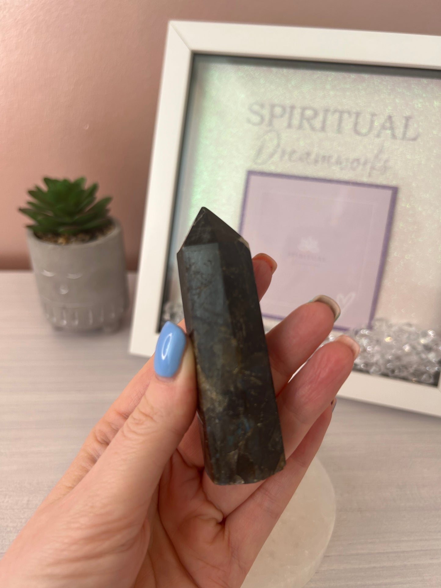 Labradorite Tower/ Labradorite Point/ Labradorite Crystal/ Labradorite/ Healing Crystals/ Crystals UK