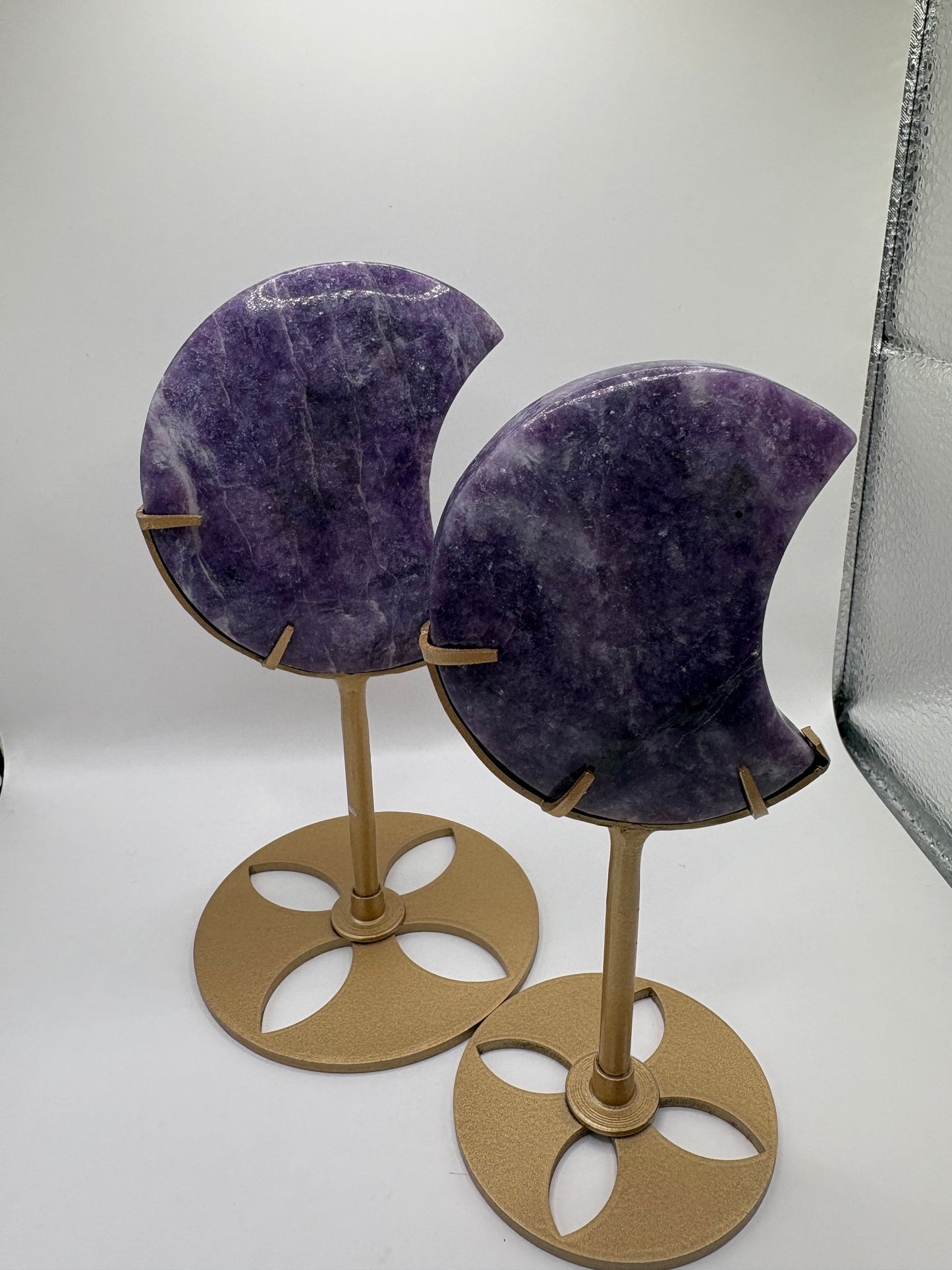 Lepidolite Moon carving/ Lepidolite carving/ Lepidolite Crystal/ Lepidolite/ Healing crystals/ Crystals U.K.