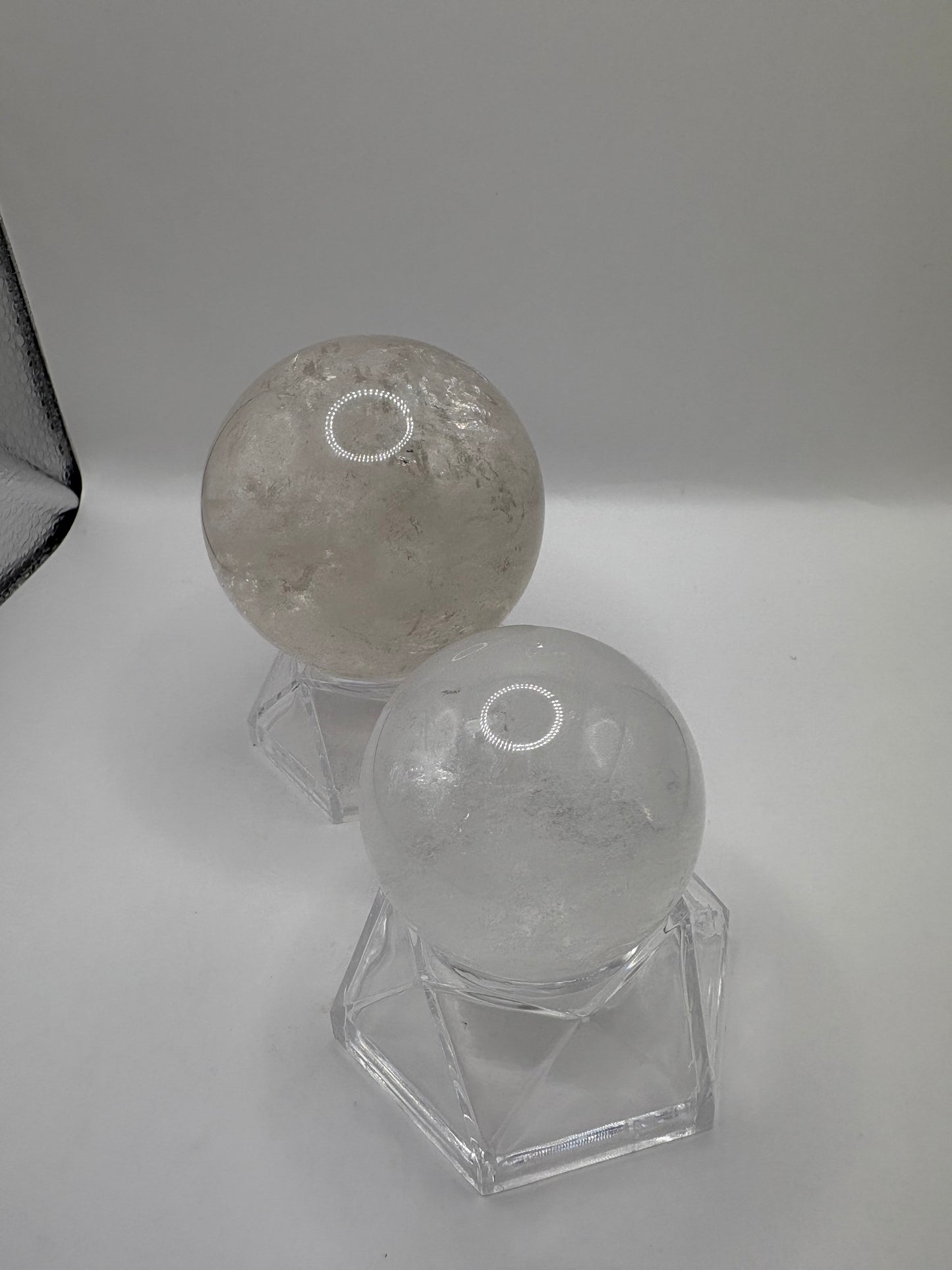 Clear Quartz Spheres/ Clear Quartz Sphere /Clear Quartz Crystal/Clear Quartz/ Natural Clear Quartz