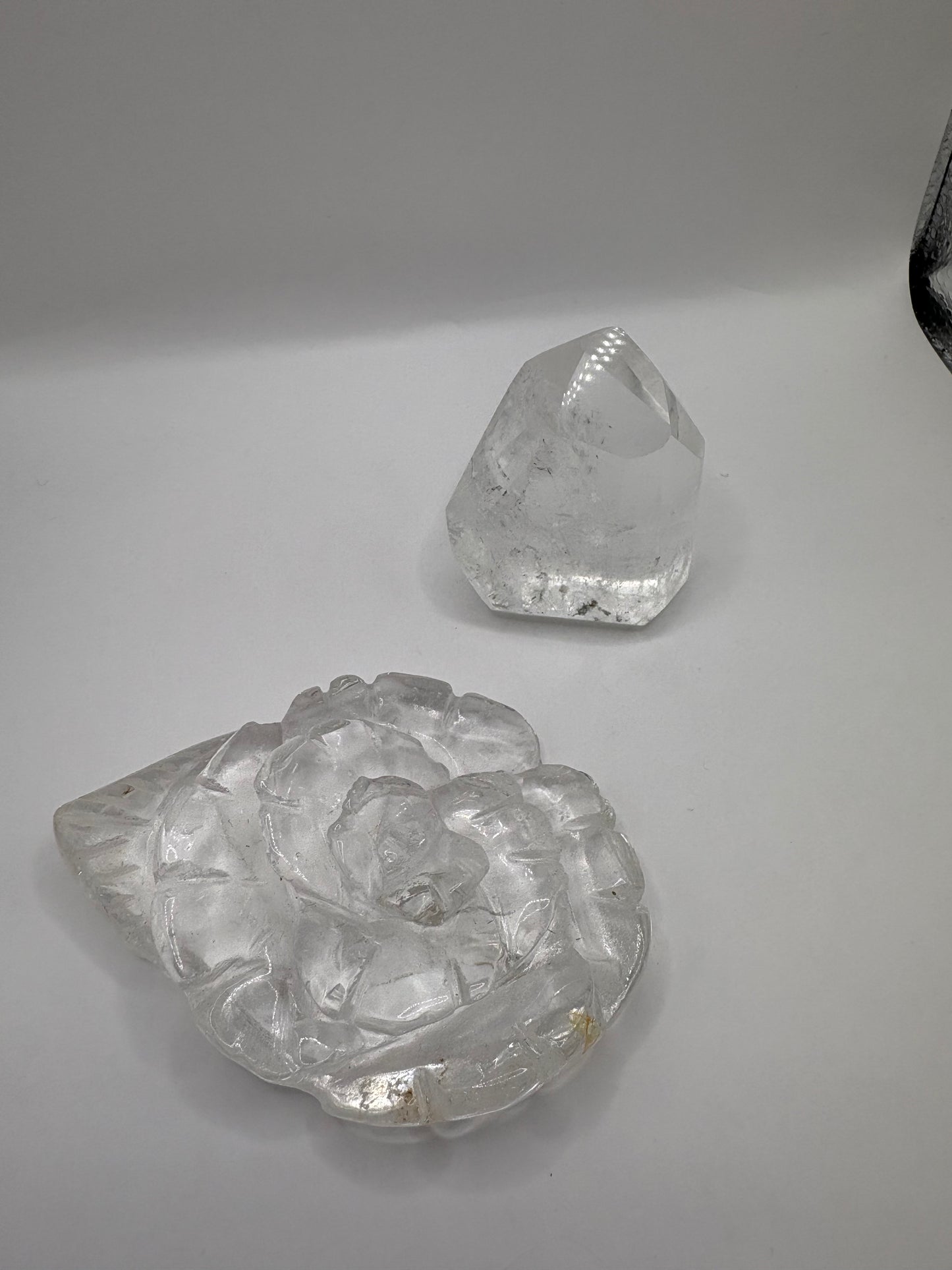 Clear Quartz Flower Carving/ Clear Quartz Freeform /Clear Quartz Carving/Clear Quartz/ Clear Quartz Crystal/ Natural Clear Quartz