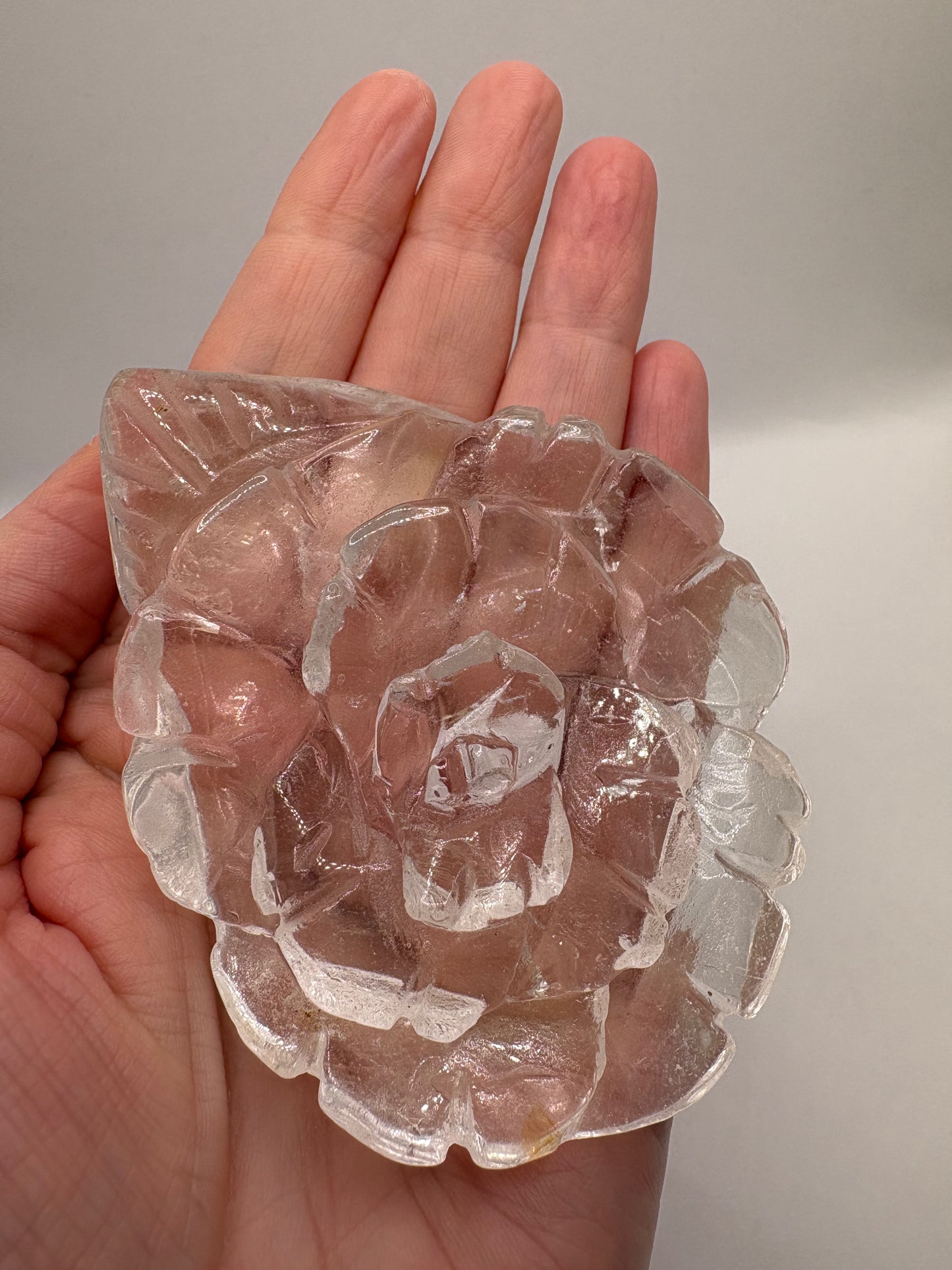 Clear Quartz Flower Carving/ Clear Quartz Freeform /Clear Quartz Carving/Clear Quartz/ Clear Quartz Crystal/ Natural Clear Quartz