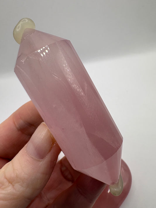 Rose Quartz Carvings/ Rose Quartz Hearts/ Rose Quartz DT Point/ Rose Quartz Crystals/ Rose Quartz/Crystals UK/ Healing Crystals