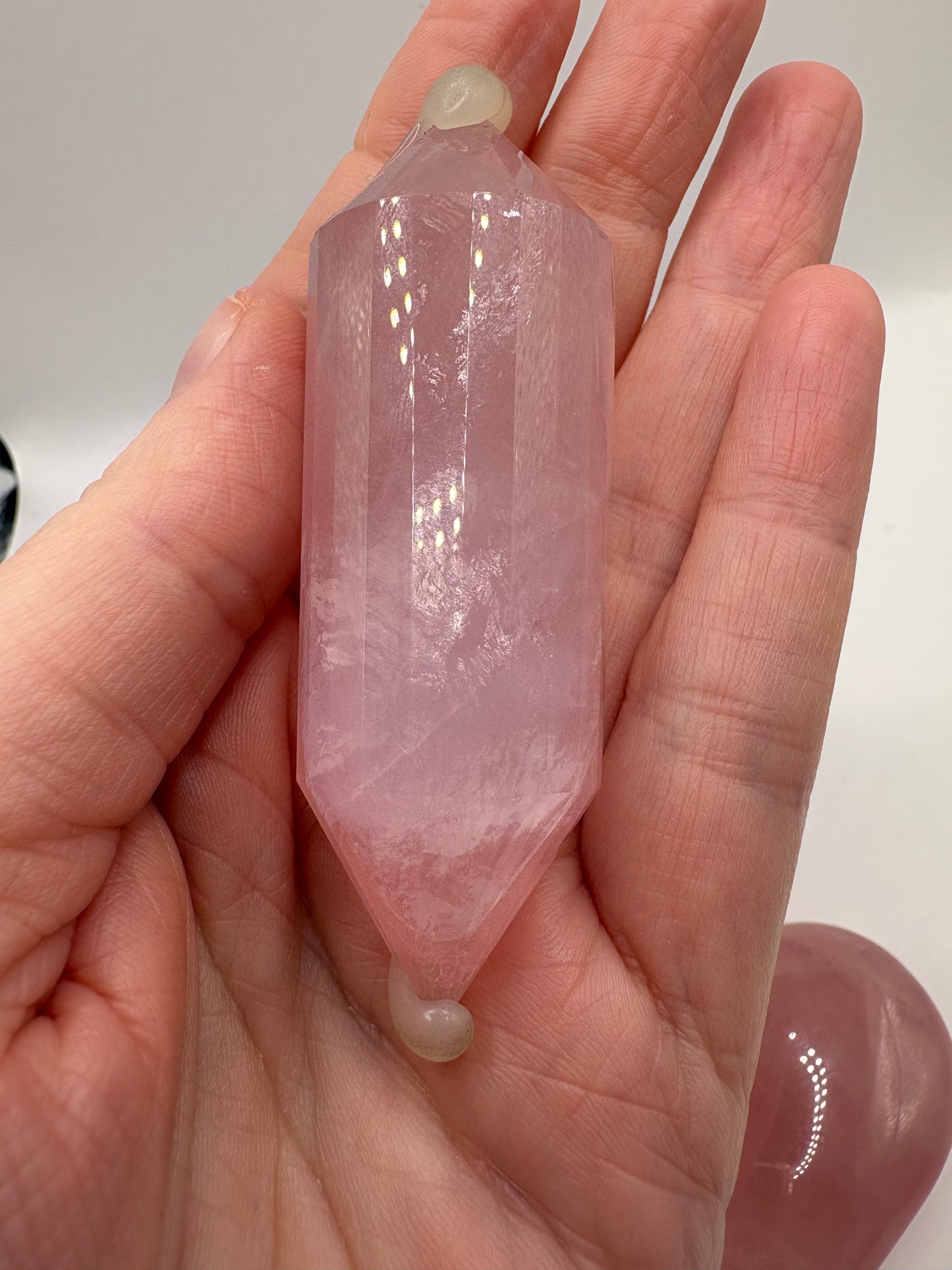 Rose Quartz Carvings/ Rose Quartz Hearts/ Rose Quartz DT Point/ Rose Quartz Crystals/ Rose Quartz/Crystals UK/ Healing Crystals