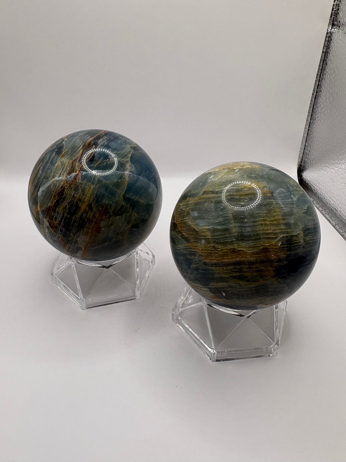 Blue Onyx Sphere/ Blue Onyx Crystal/ Blue Onyx/ Crystals UK/ Healing Crystals