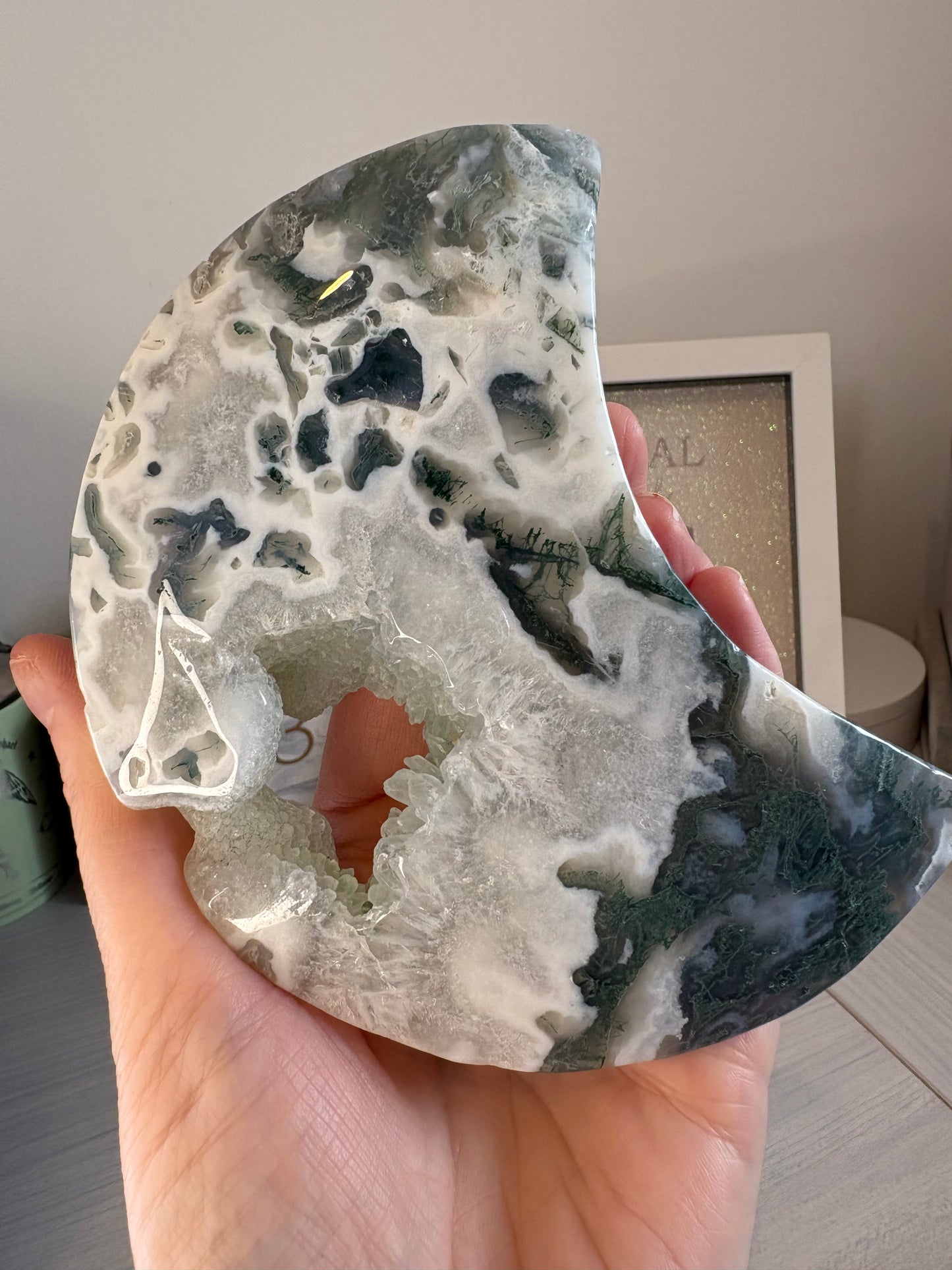 Genuine Moss Agate Moon Carvings/ Moss Agate Crystal/ Moss Agate/ Healing Crystals/ Crystals UK
