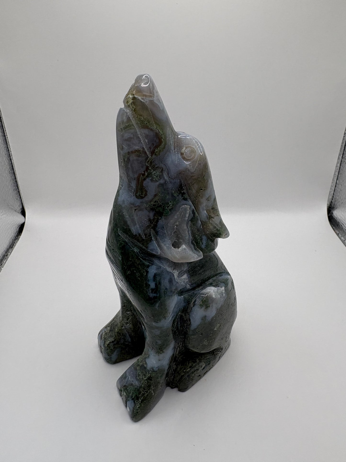 Moss Agate Carvings/ Moss Agate Fairy’s/ Moss Agate Wolf/ Moss Agate Mushrooms/ Moss Agate Crystals/ Crystals UK